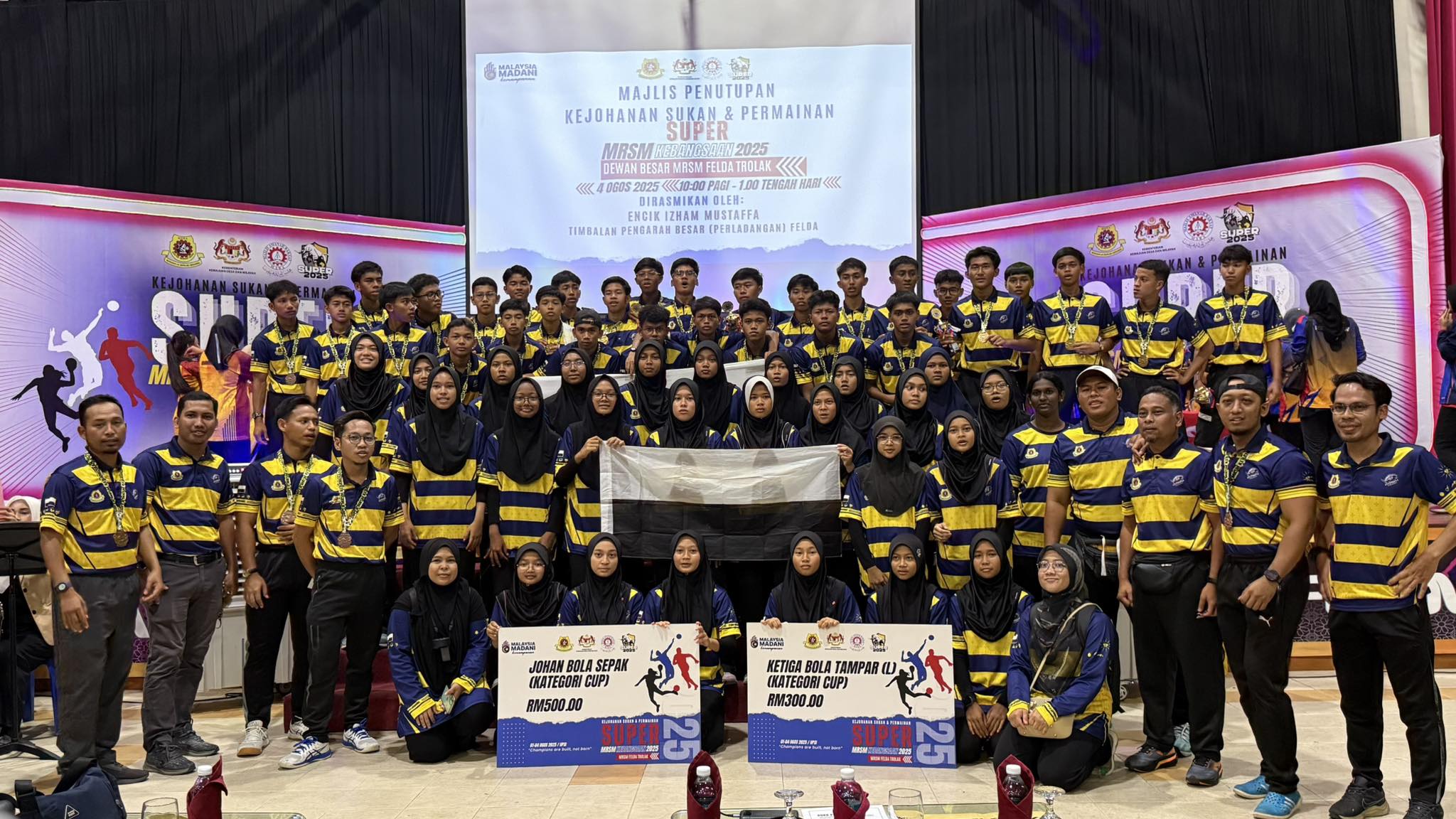 team kontinjen MRSM Pahang